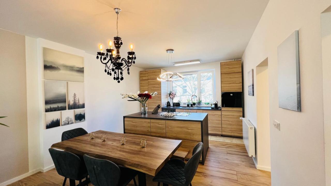 Central Designer 3 Apt With Terrace & Parking Appartement