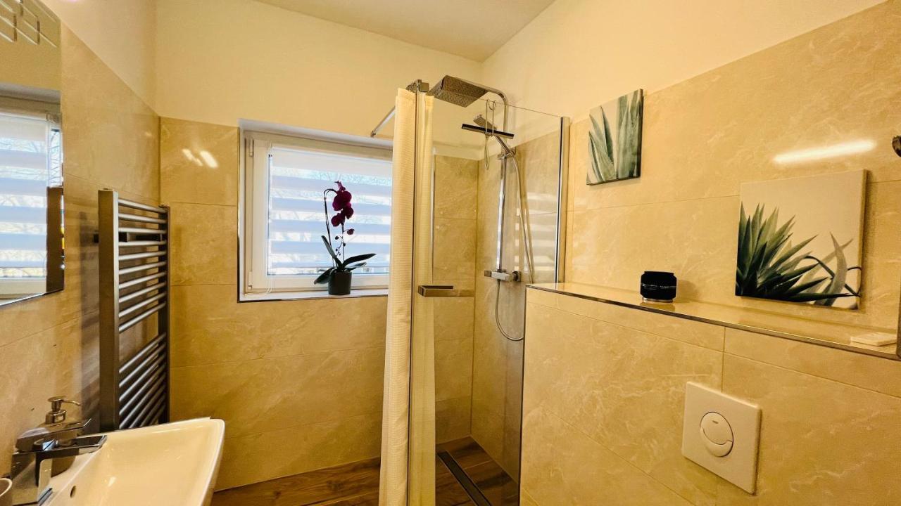 Appartement Central Designer 3 Apt With Terrace & Parking Berlijn