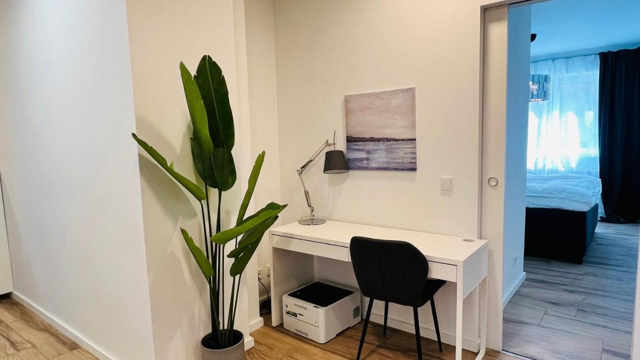 Appartement Central Designer 3 Apt With Terrace & Parking *